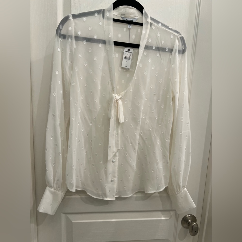 Express tie neck blouse, Medium, never work with tags